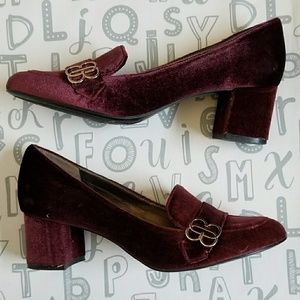Semi-New Block Heel Velvet Loafers
